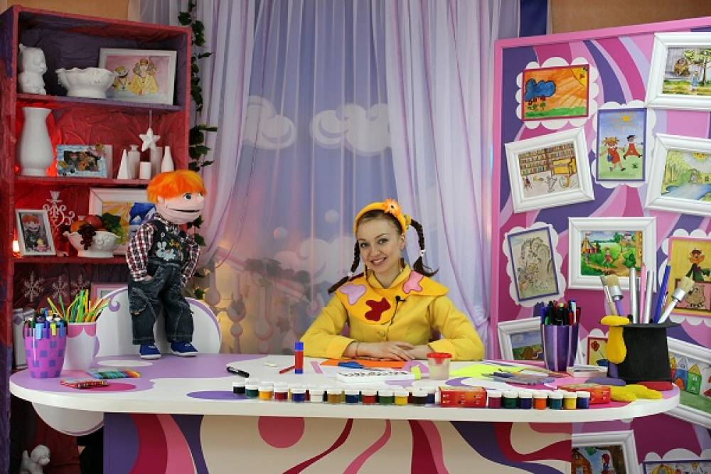 &laquo;Сказочные каникулы&raquo; ещё продолжаются! Приглашаем на программу &laquo;Сказка за сказкой&raquo;