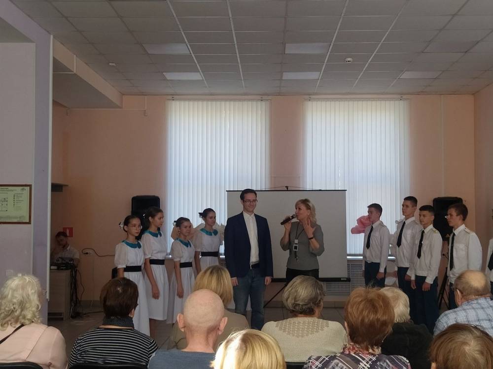 В КЦ &laquo;Аврора&raquo; состоялась праздничная концертная программа &laquo;Спасибо вам, учителя&raquo;