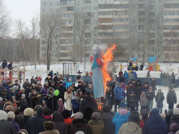 Проводы зимы в сквере &laquo;Олимпийский&raquo;
