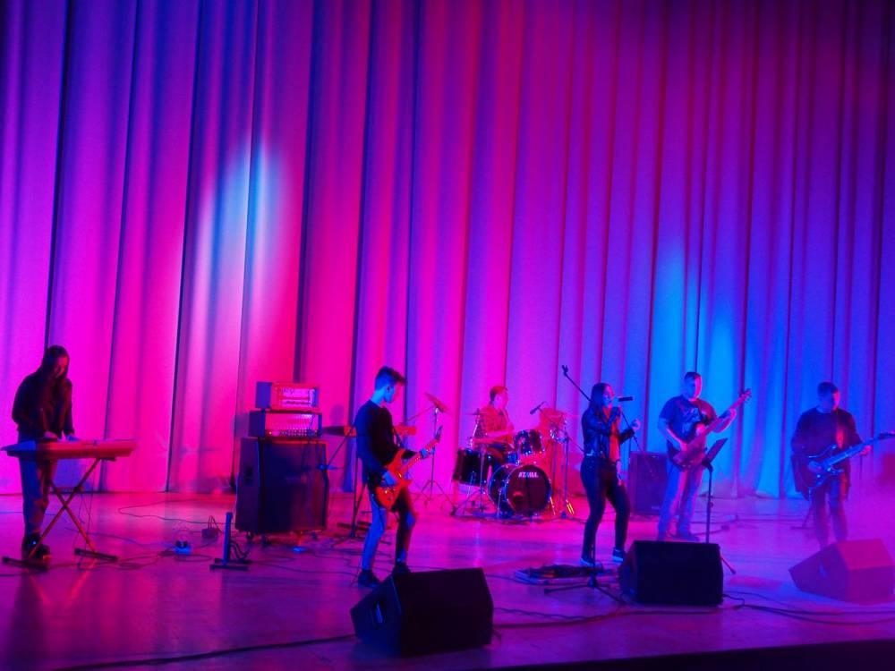 Концерт &laquo;ROCK-ВЕСНА&raquo; рок-группы &laquo;Черно-белый&raquo; и кавер-группы &laquo;Пик Балмера&raquo;