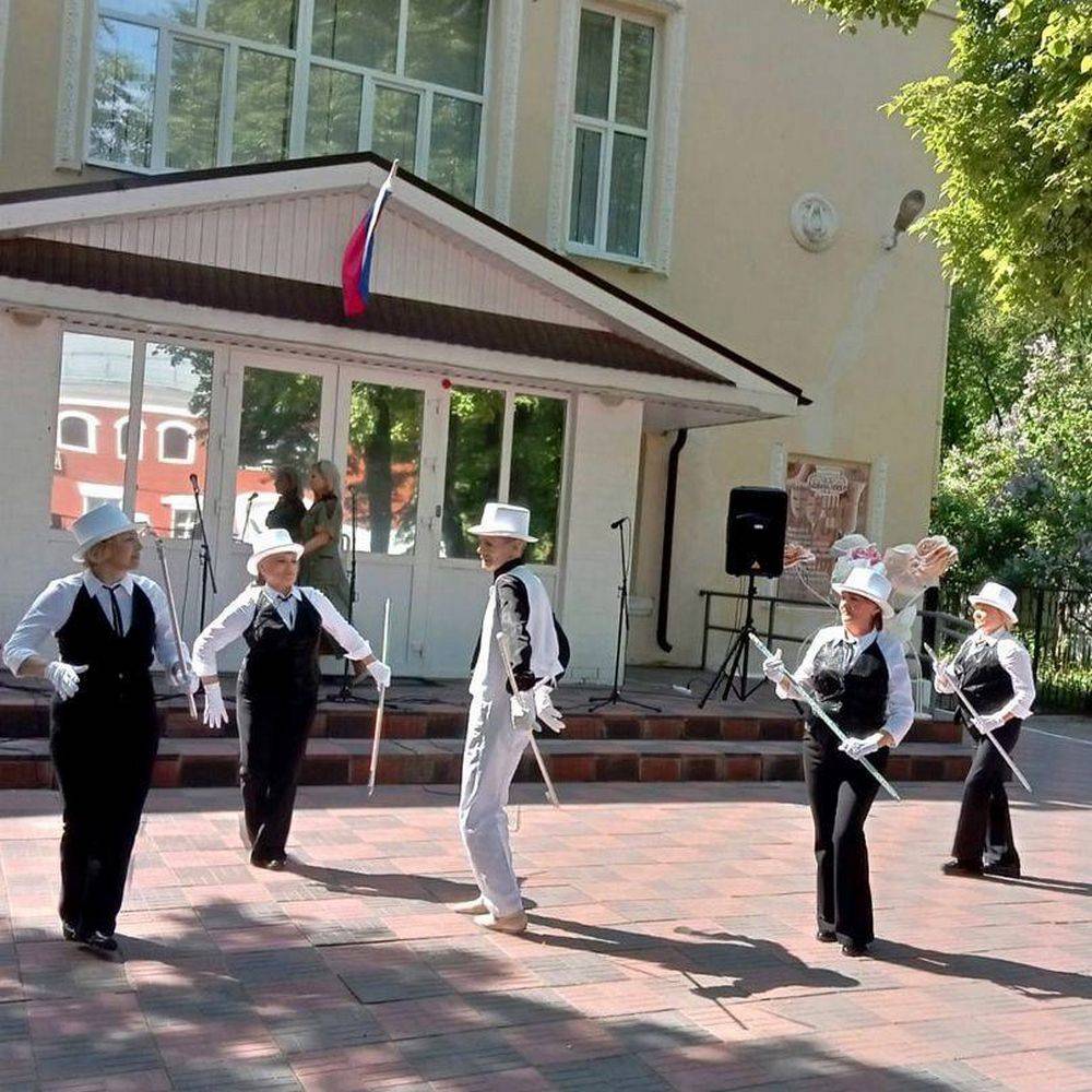 Тематическая программа &laquo;Праздник дружных семей&raquo;