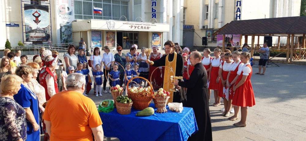 Наступает праздник Спас