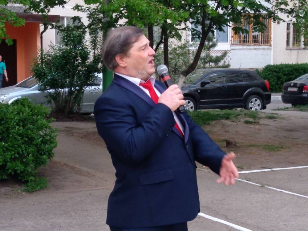 Выступление &laquo;Концертных фронтовых бригад&raquo;, &laquo;Волонтеров Победы&raquo;
