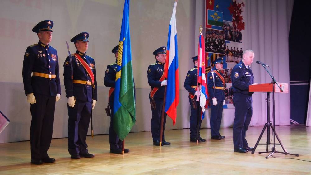 В ДК &laquo;Руслан&raquo; прошла концертная программа для военнослужащих 31-ой бригады